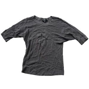 Mossimo Womens Top Sz Medium Gray Knit Shirt